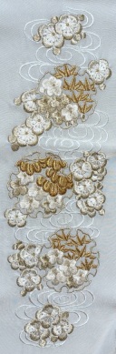 刺繡衿「流水と松竹梅　金」