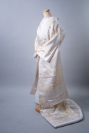 ★プラン内★白無垢「千羽鶴」金糸で織り上げられた鶴が輝く