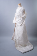 ★プラン内★白無垢「団扇小花文様」小ぶりの花々が可憐な印象