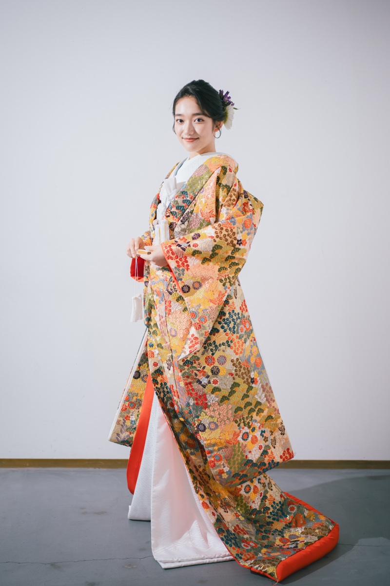 色打掛「唐織 手織」立体的な織りの重なりが美しい豪華な唐織