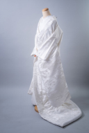 白無垢「松洸鶴」松竹梅と優雅に飛び交う鶴