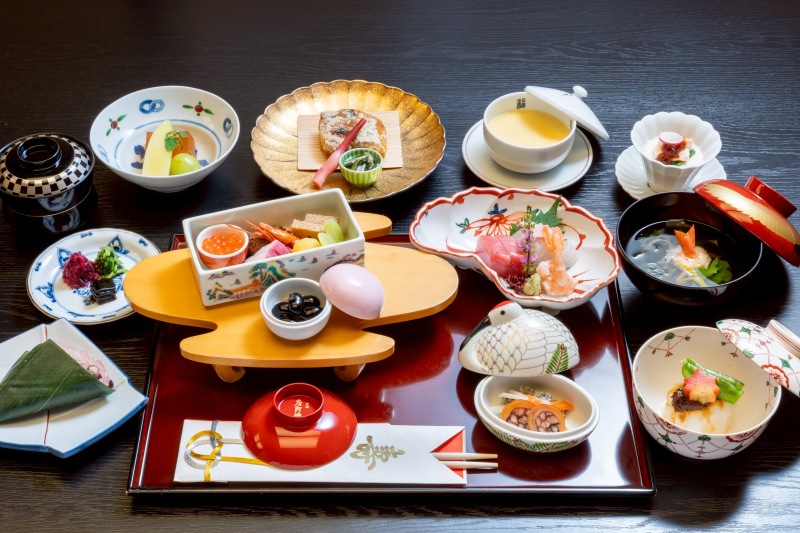 TANAN丹庵_会食ができる