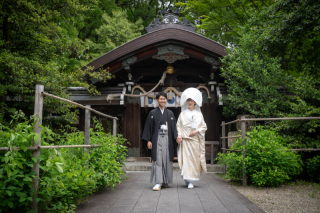 ふとした瞬間の自然な様子も