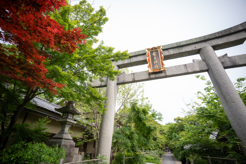 【梨木神社】二人挙式＆能舞台撮影　和装1点プラン（撮影60分・全データ付・衣装30着プラン内・事前試着orオンライン可）