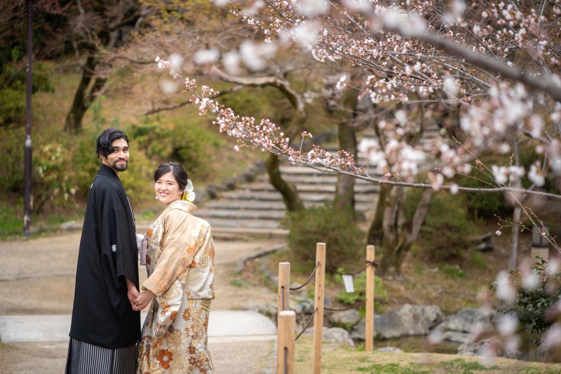 【円山公園】ロケーション撮影　和装1点プラン（撮影60分・全データ付・衣装30着プラン内・事前試着orオンライン可）
