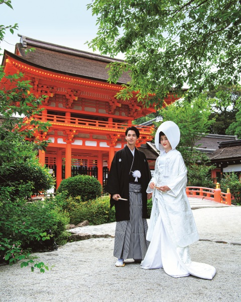 【上賀茂神社】結婚奉告＆ロケーション撮影　和装1点プラン（撮影60分・全データ付・衣装30着プラン内・事前試着orオンライン可）
