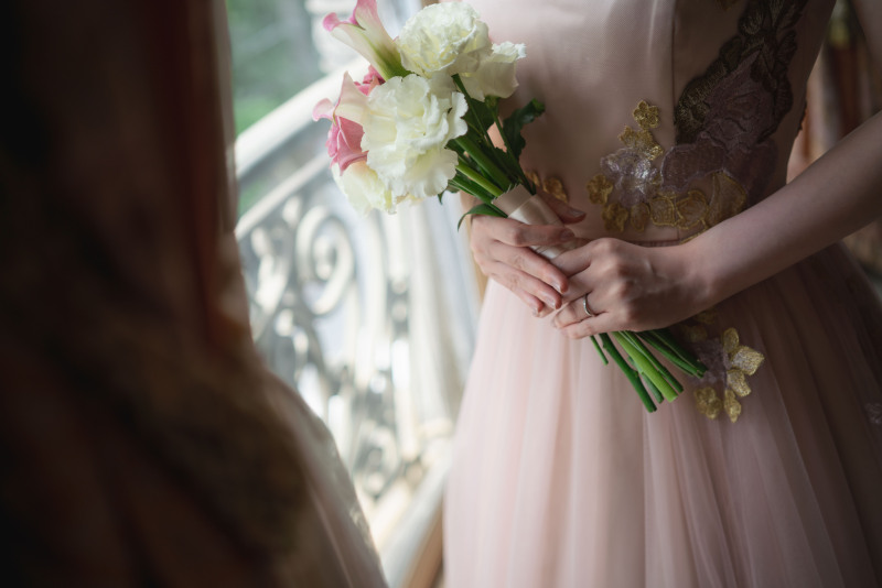 【長楽館】ロケーション撮影　洋装1点プラン（撮影60分・全データ付・有名ブランド＆インポートドレス多数・事前試着可）