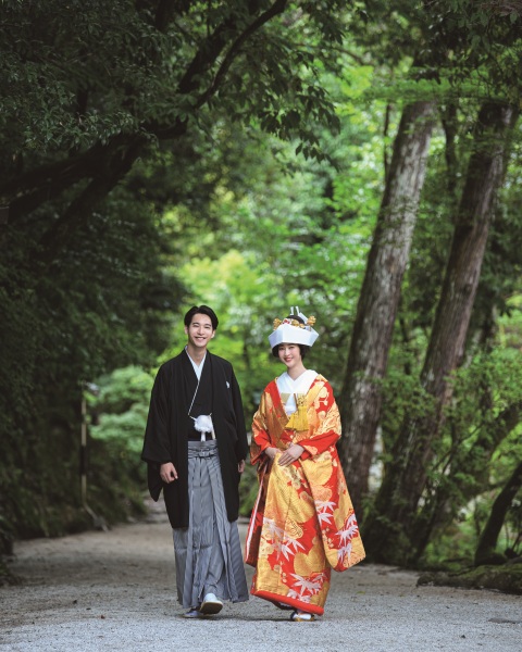 【上賀茂神社】結婚奉告＆ロケーション撮影　和装1点プラン（撮影60分・全データ付・衣装30着プラン内・事前試着orオンライン可）