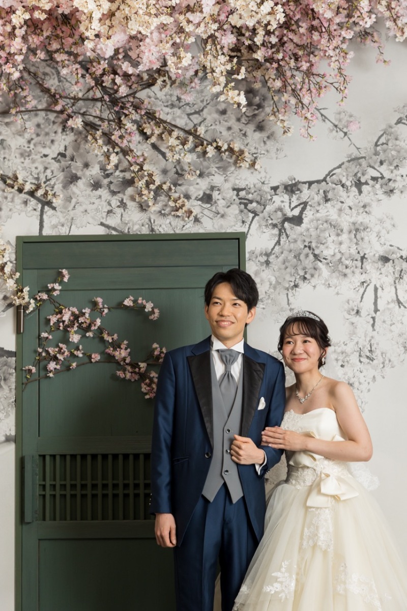 ウェデイングドレス、タキシードにお着替え