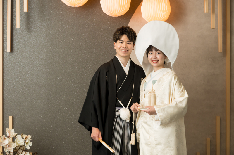 白無垢+綿帽子で上品に