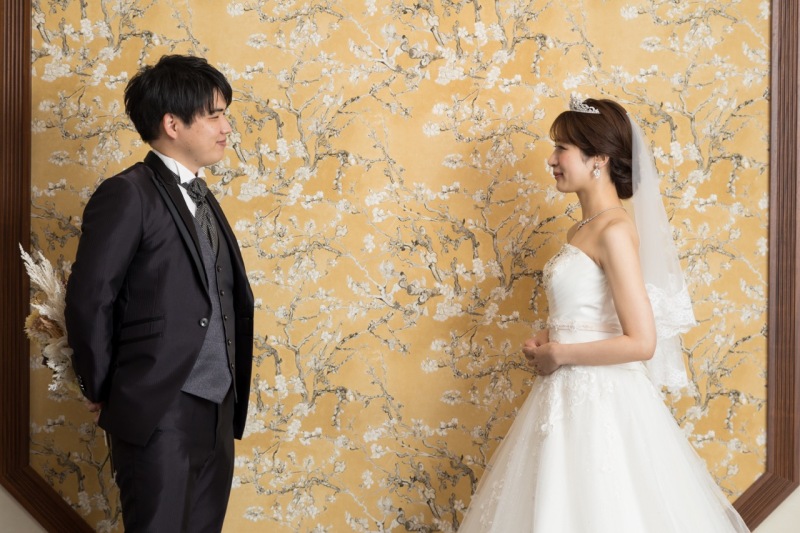 ブーケを隠して