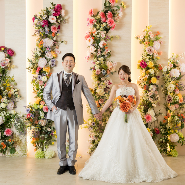 仲良く手を繋いで♡