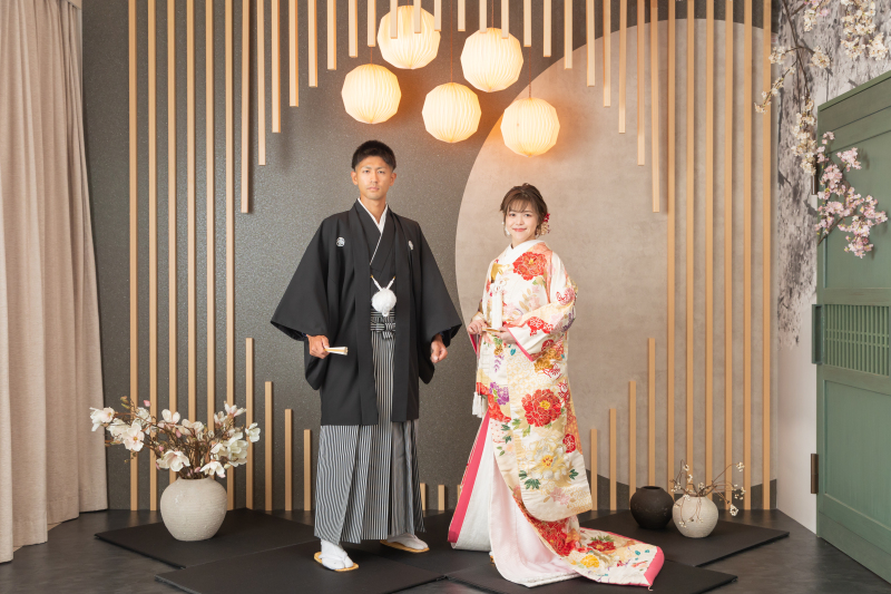 色打掛は全身で華やかに