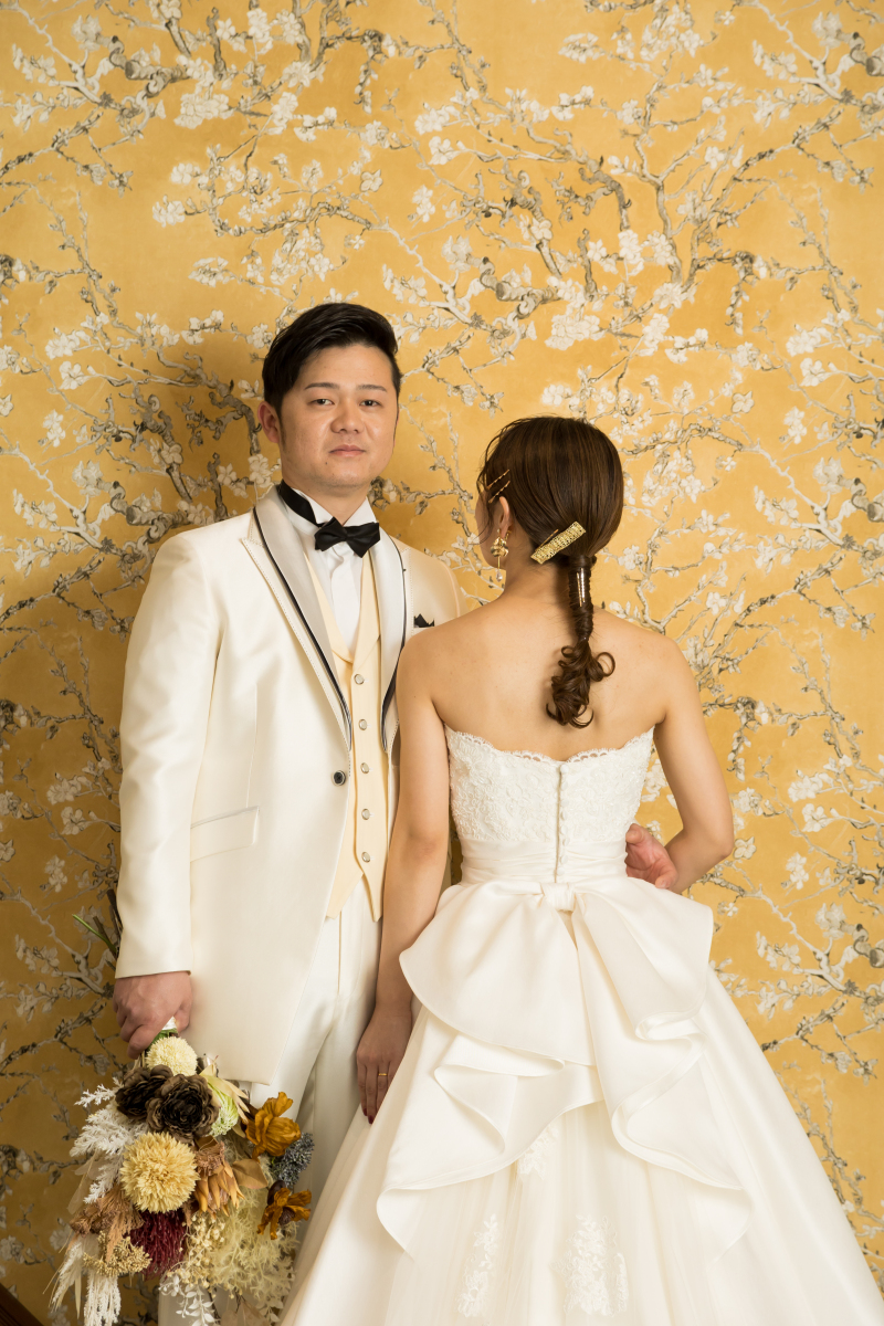 カッコイイ表情のご新郎様