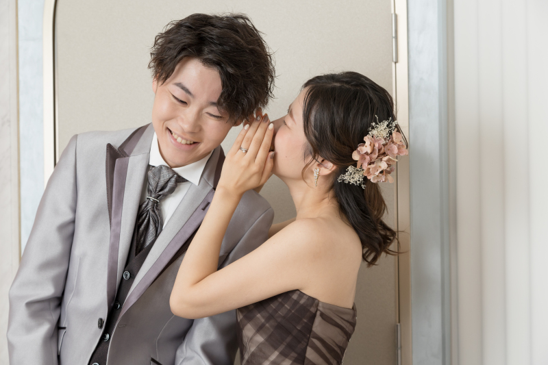 【洋装スタジオ撮影】希望ポーズでおふたりらしさ満載!