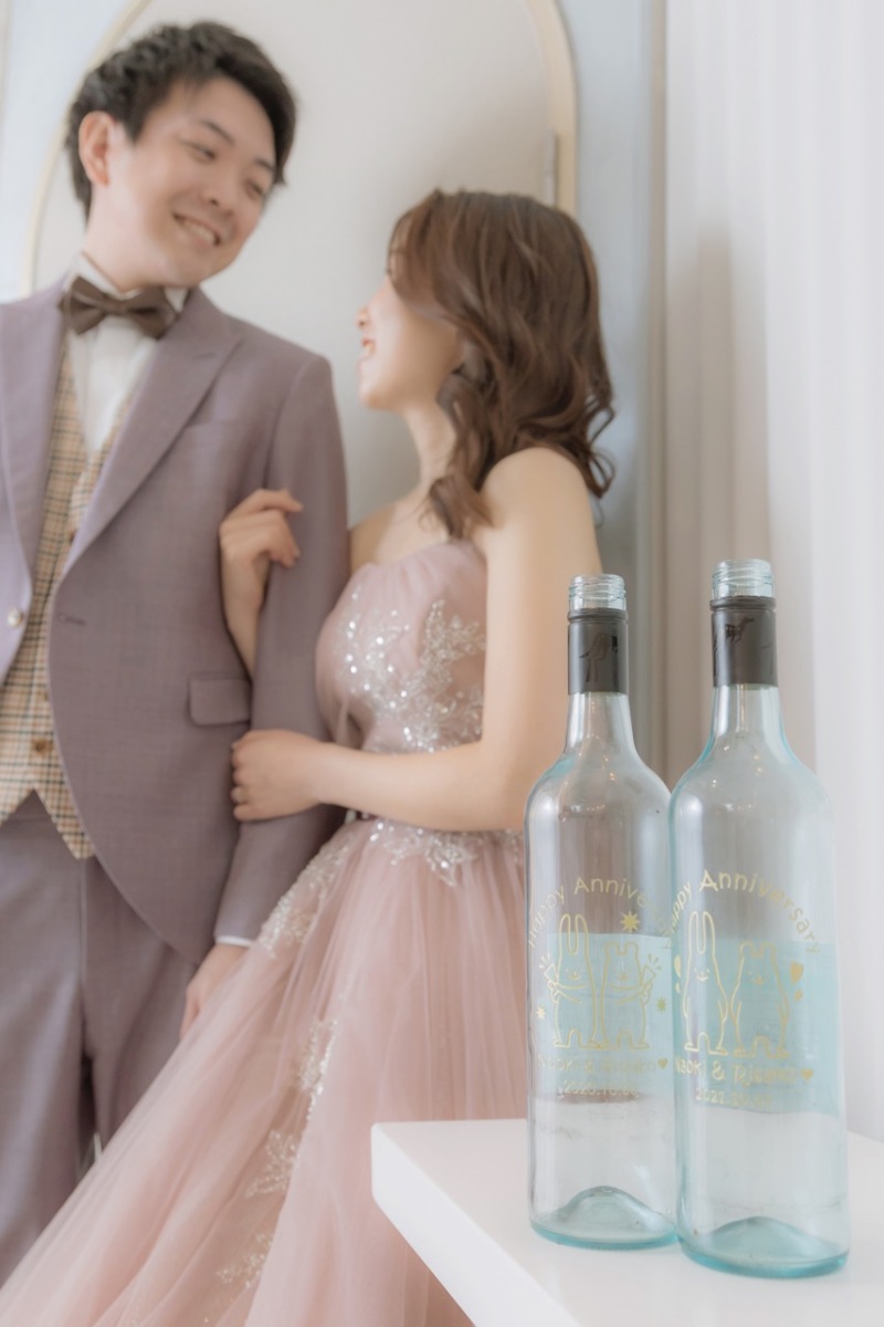 お二人の思い出のボトルと一緒に