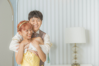 とっても仲良し！笑顔溢れる撮影♪　【洋装スタジオ撮影プラン】