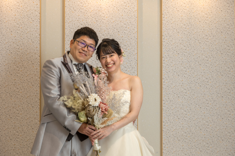 ブーケを持って