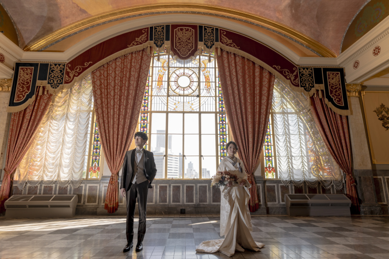 色味が美しいステンドグラス!