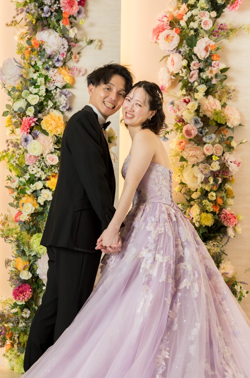 手を繋いでにっこり♡