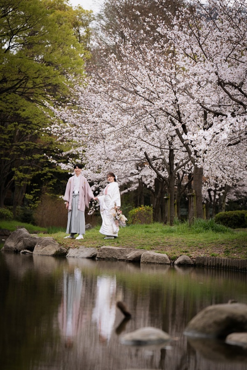 水面にも移る桜が美しい