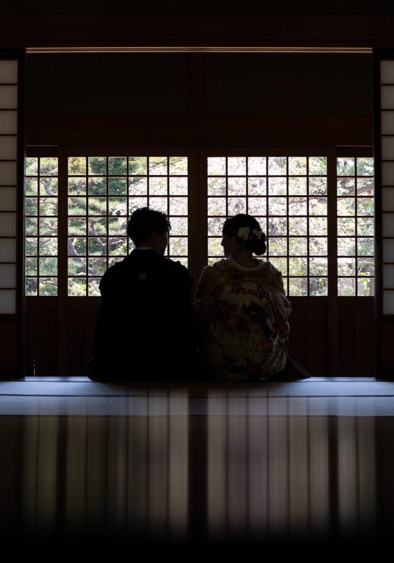 背景を活かしたお洒落なシルエットショット