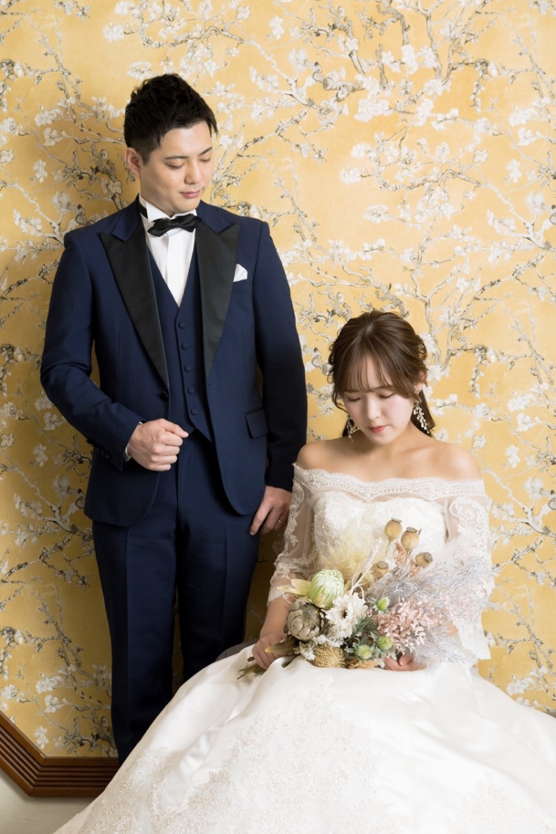 目線外しのショット