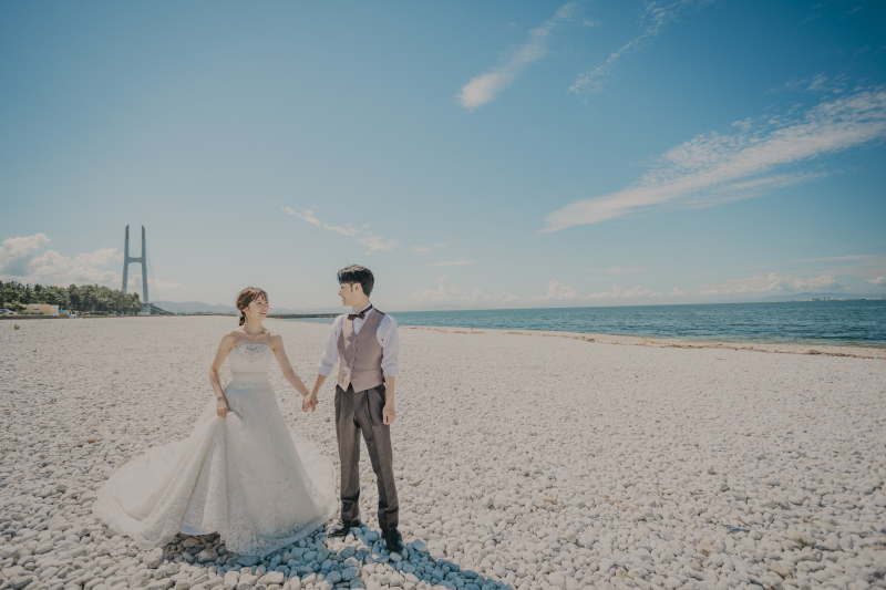 爽やかな海ロケ撮影と可愛らしいスタジオ撮影！【ロケーション＆スタジオ撮影】