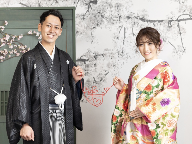 赤い糸を使って