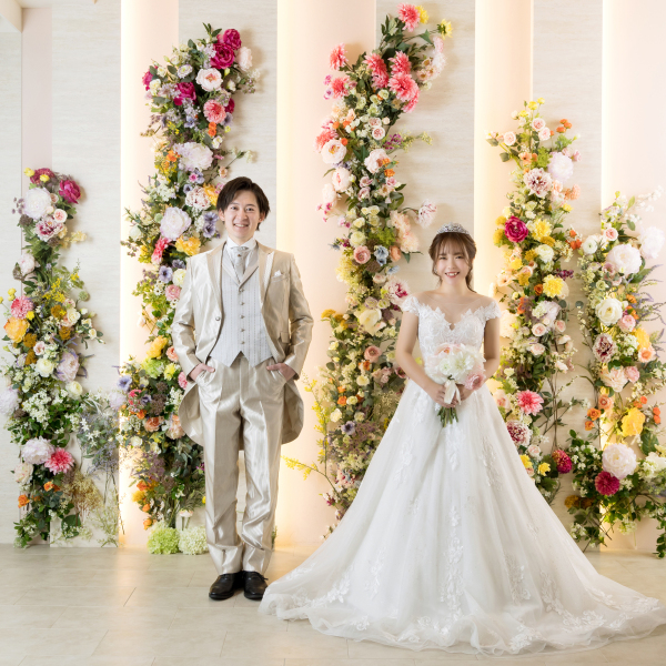 ウェディングドレスとお花は相性ぴったり！