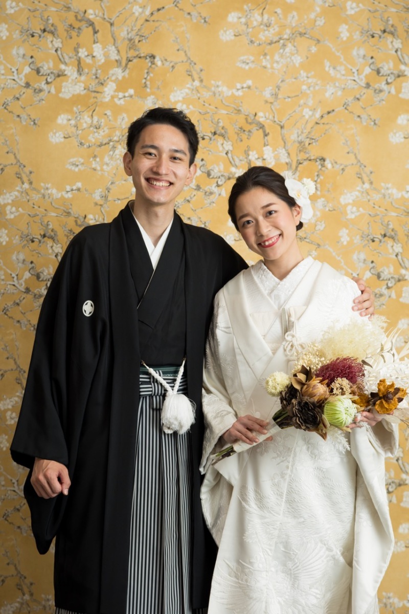 和モダンな背景で