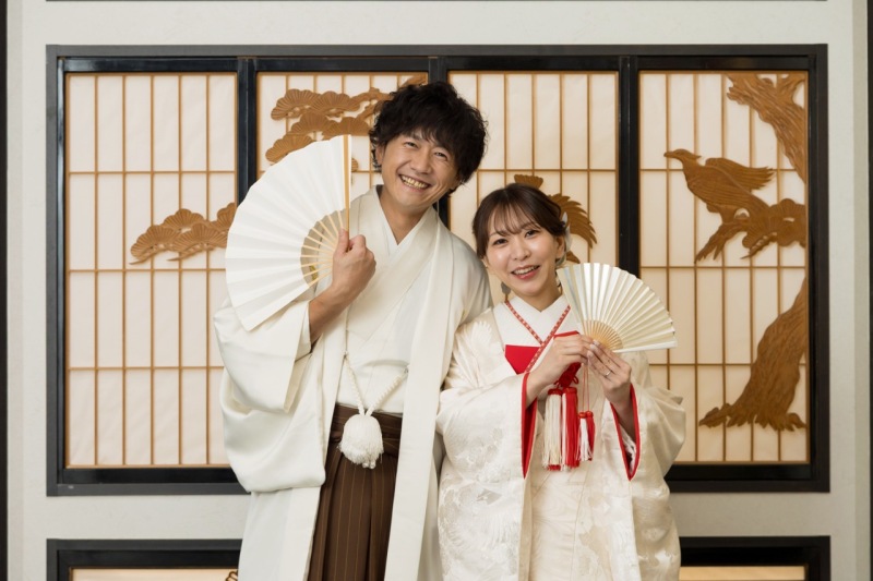 障子のある背景でthe和装な印象になります。