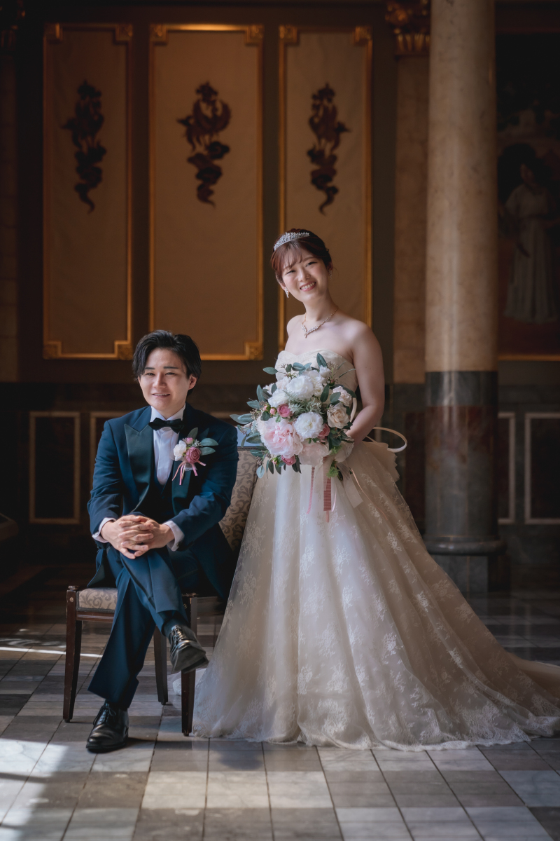 椅子を使用したショット