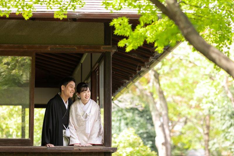 窓辺に寄り添って