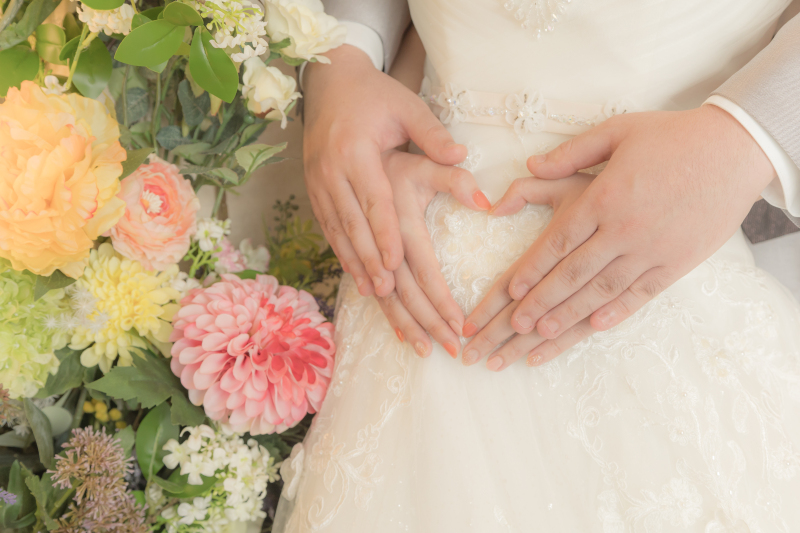 お腹でハートを作って♡