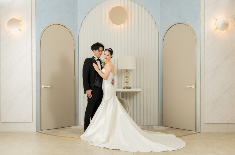 ウェディングドレスとタキシードにお着替え!