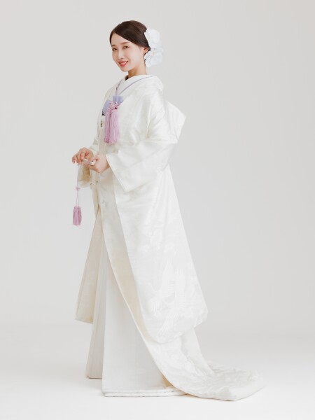 Photo Maison écrin 大阪店_色打掛・着物が豊富