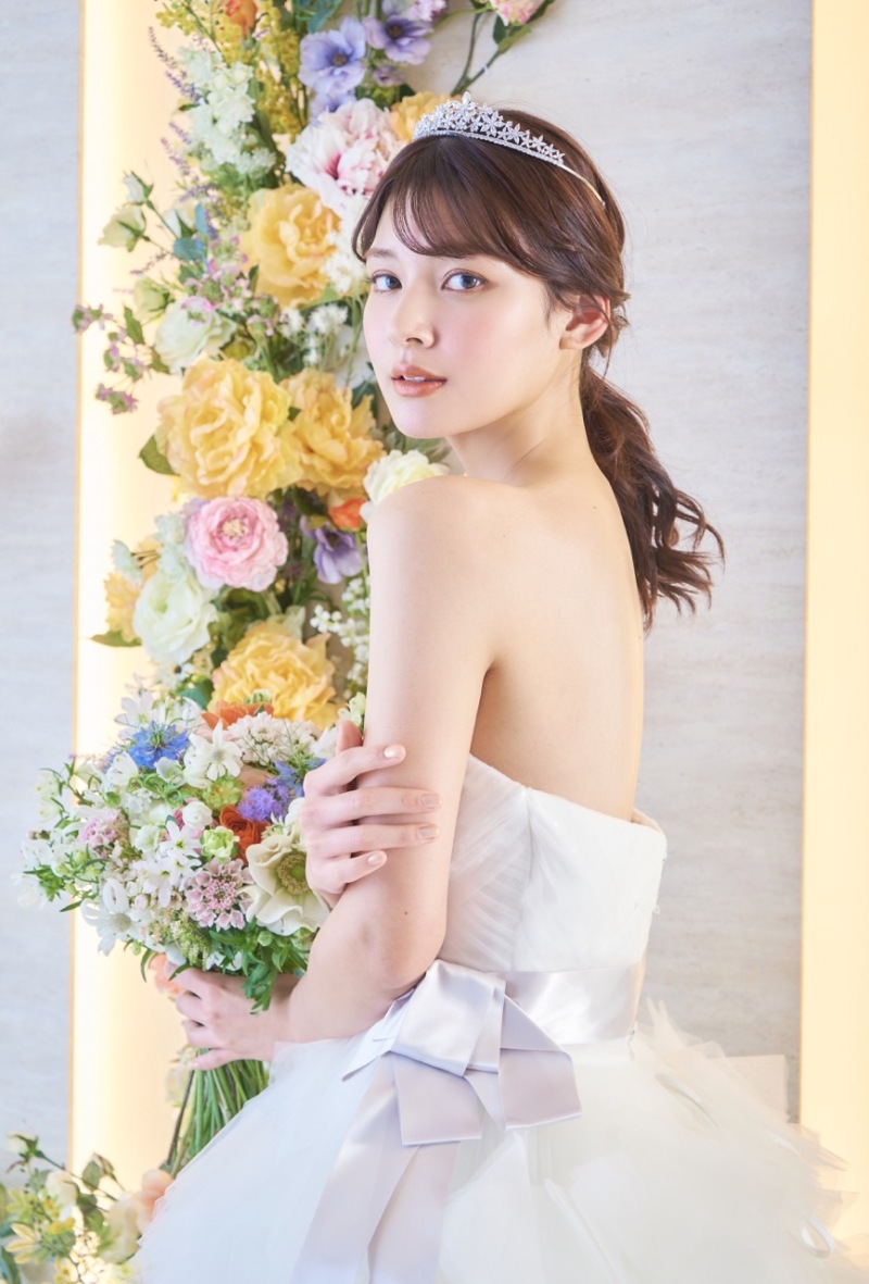 【衣裳追加料金なし】期間限定7万円オフ　全データ150カット付き！洋装スタジオ撮影【アルバム24P+全データ付き】プラン