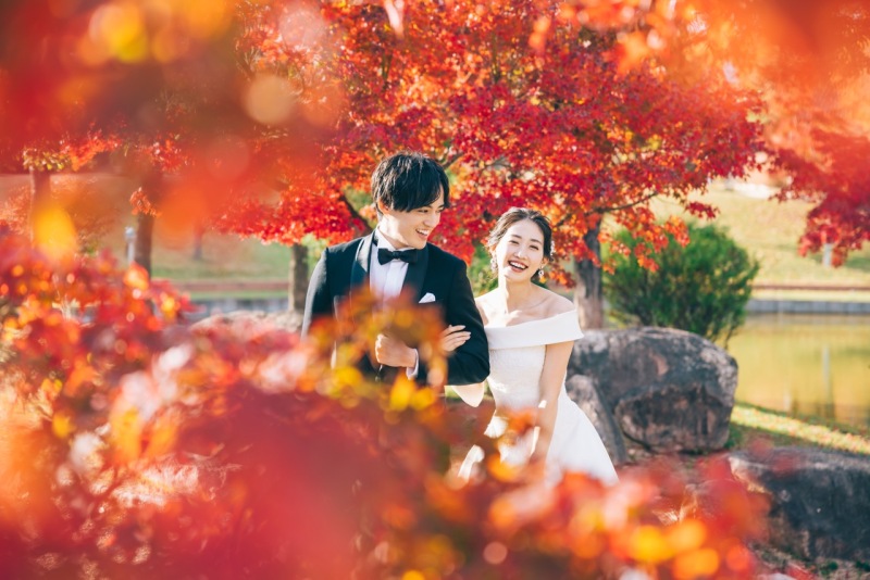 【衣裳追加料金無し】期間限定7万円オフ　細身加工付き！舞洲緑地ロケーション撮影 【12Pアルバム付き】プラン