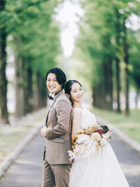 【衣裳追加料金なし】期間限定7万円オフ　全データ100カット+12Pアルバム+細身加工付き！鶴見緑地公園ロケーション撮影プラン　