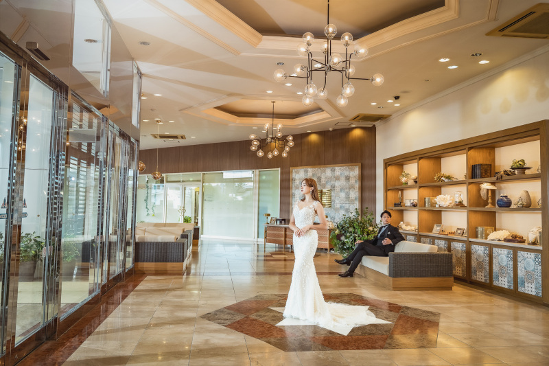 【チャペル+館内撮影プラン】洋装1着!チャペル+結婚式場内で非日常的なウエディングフォトを!データ50枚