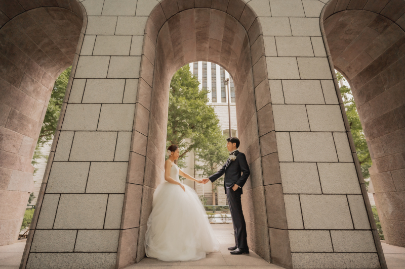 アーチの建物で