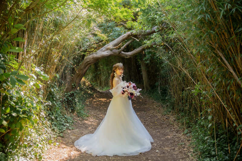 当日のお衣装フィッティングも可能です。