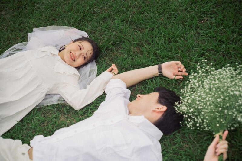 【12/1,3,4,5,7,8,10,11,15,17,18,19限定】自然ロケフォト〈写真150枚+衣装+ヘアメ+送迎+小物〉