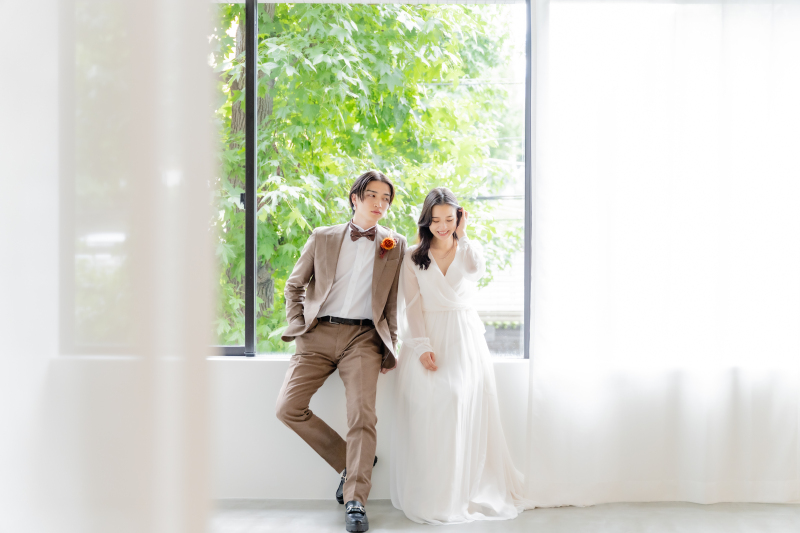 【9,10,11月撮影】SHIENAスタジオ前撮り〈衣装+ヘアメイク+データ70枚+ブーケ+アクセ〉