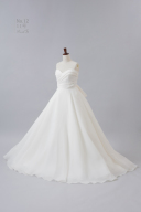 ウェディングドレスNo.12