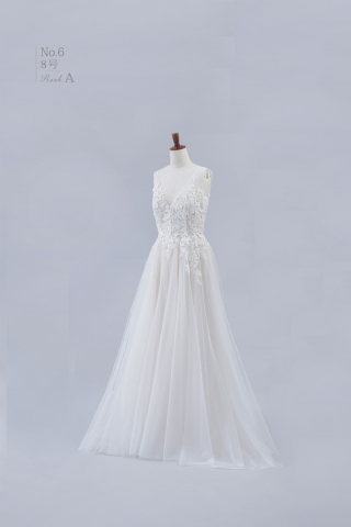ウエディングドレスNo.06