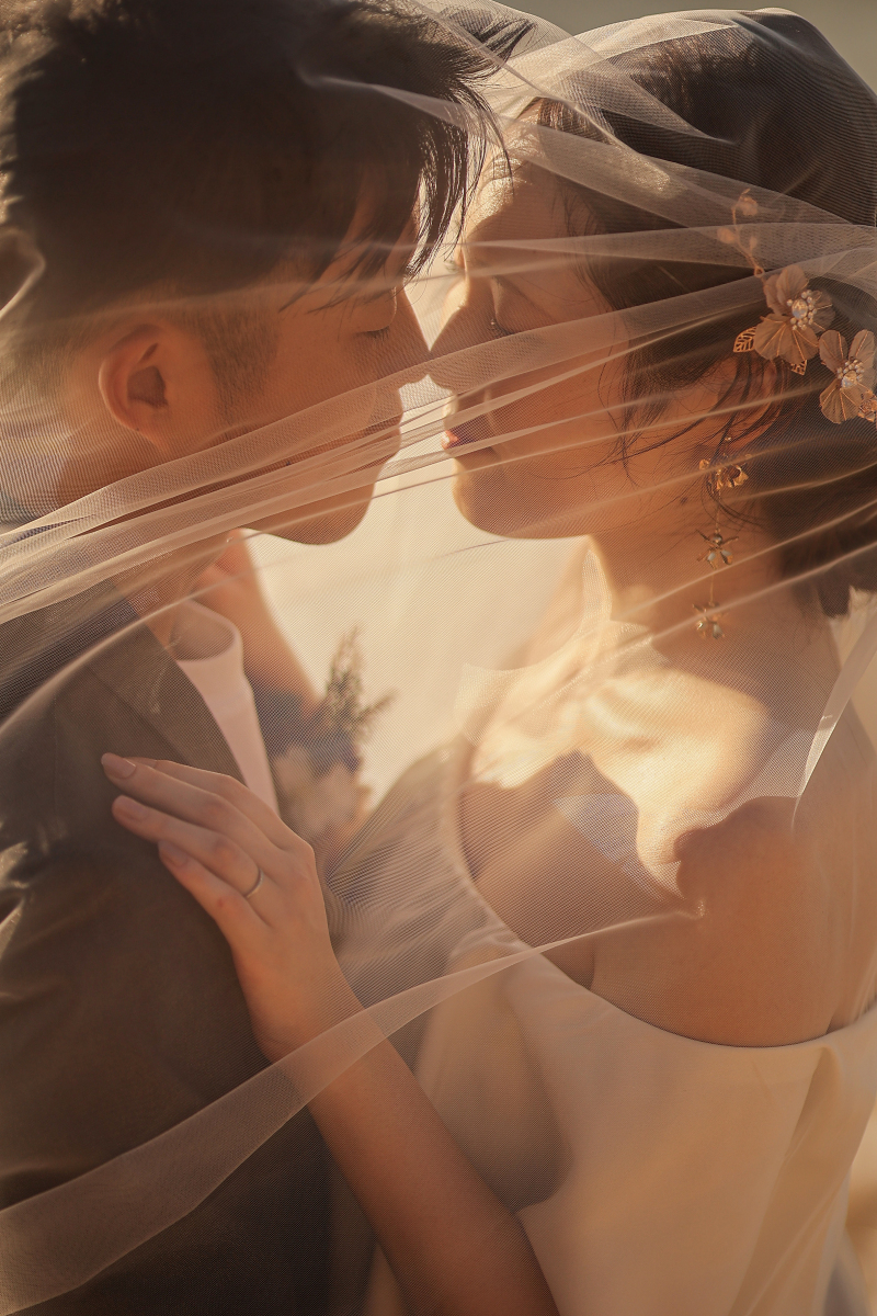 お互いの鼻をくっ付けて・・