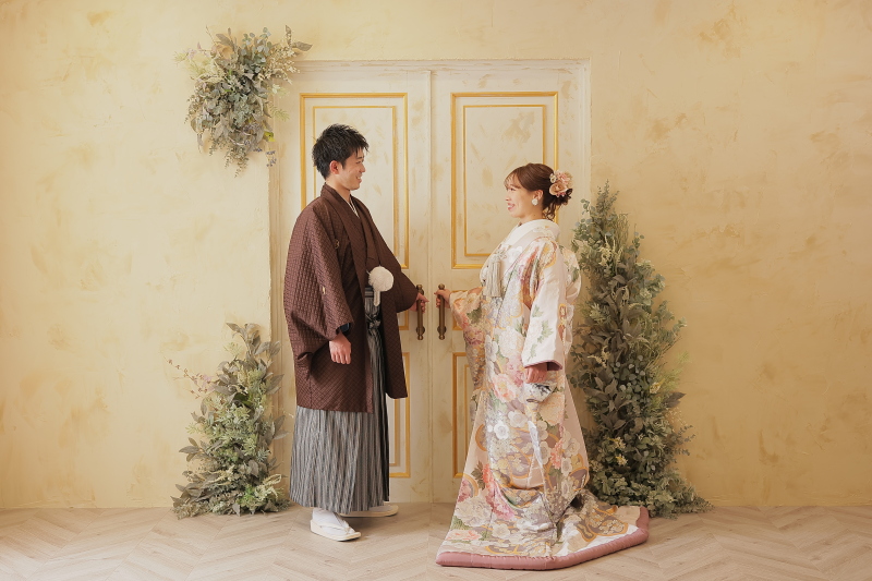 【FLOWERスタジオ】Antique door