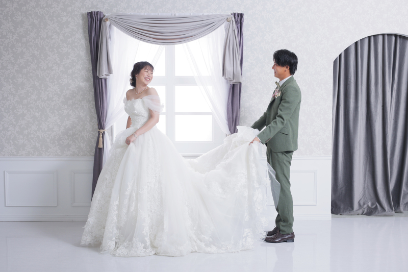 【MODERN】brides room